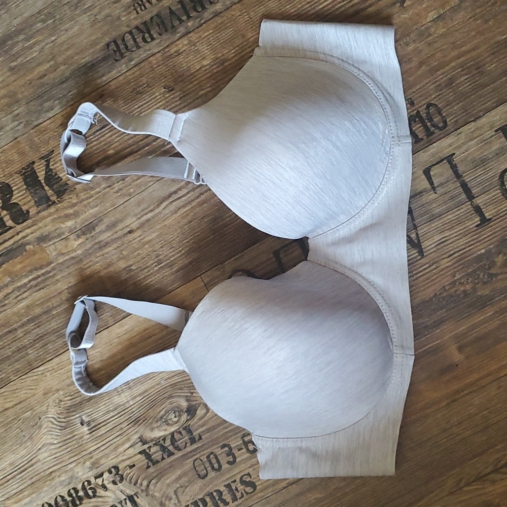 STRM LINE, grey, bra size 38DD